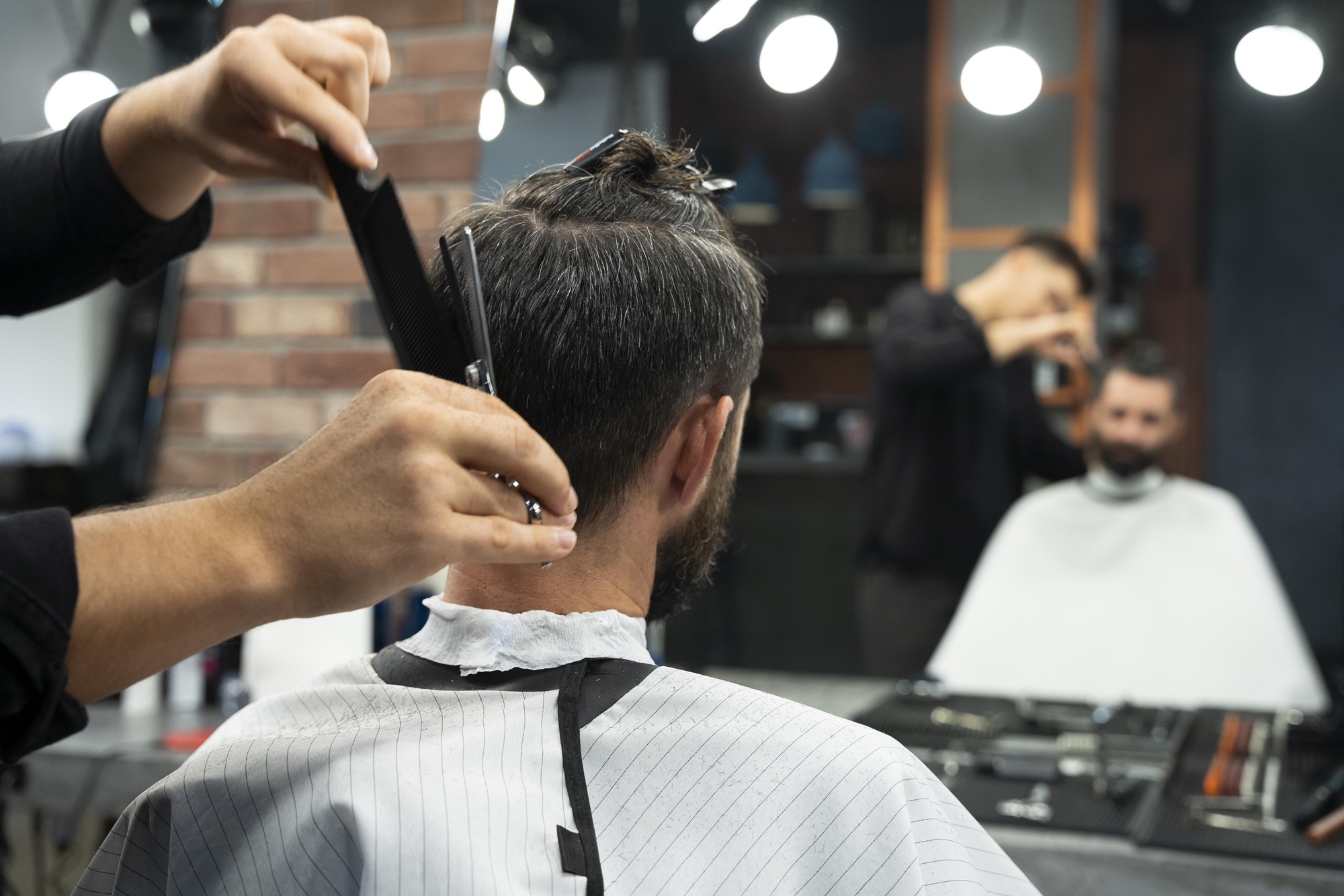 barber-shop-haircut-salon-ajman