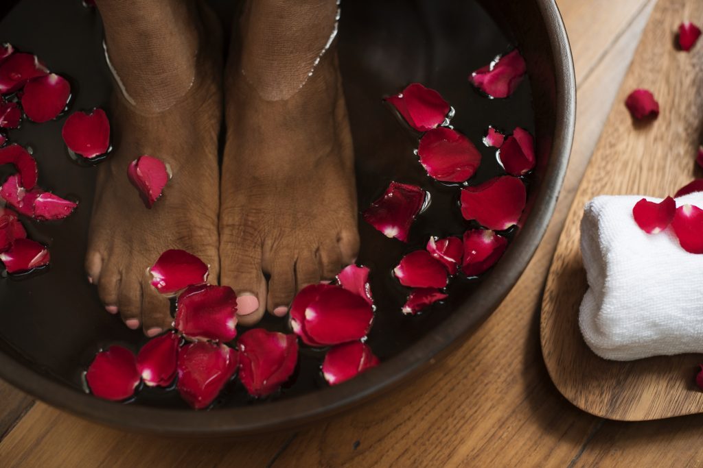 foot-spa-for-men-in-ajman